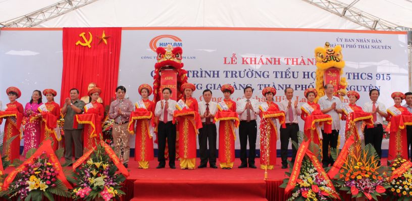 Tổ chức lễ khánh thành