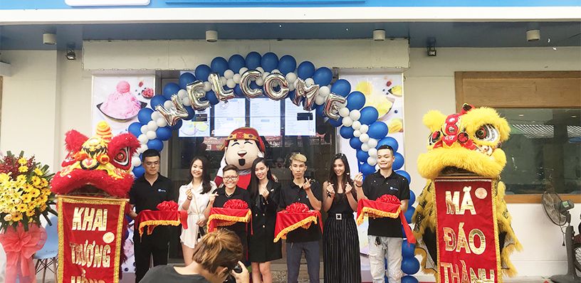 Tổ chức khai trương Ice Master Premium Tea & Dessert